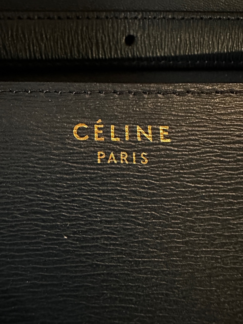 Celine Classic Box Medium Shoulder Leather Bag in Blue - Picture 14 of 16